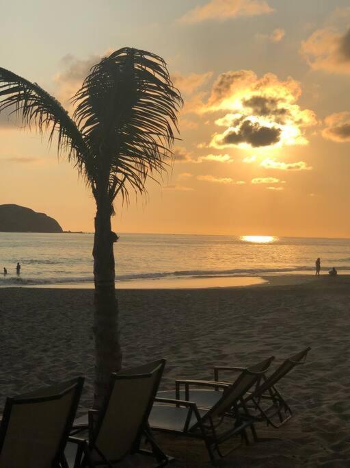 Bay View Grand Marina Ixtapa Condo En Pie De Playa Exteriér fotografie