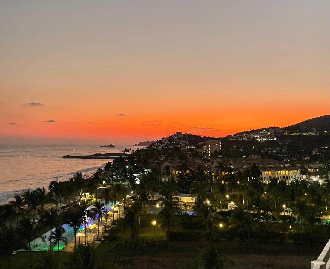 Bay View Grand Marina Ixtapa Condo En Pie De Playa Exteriér fotografie
