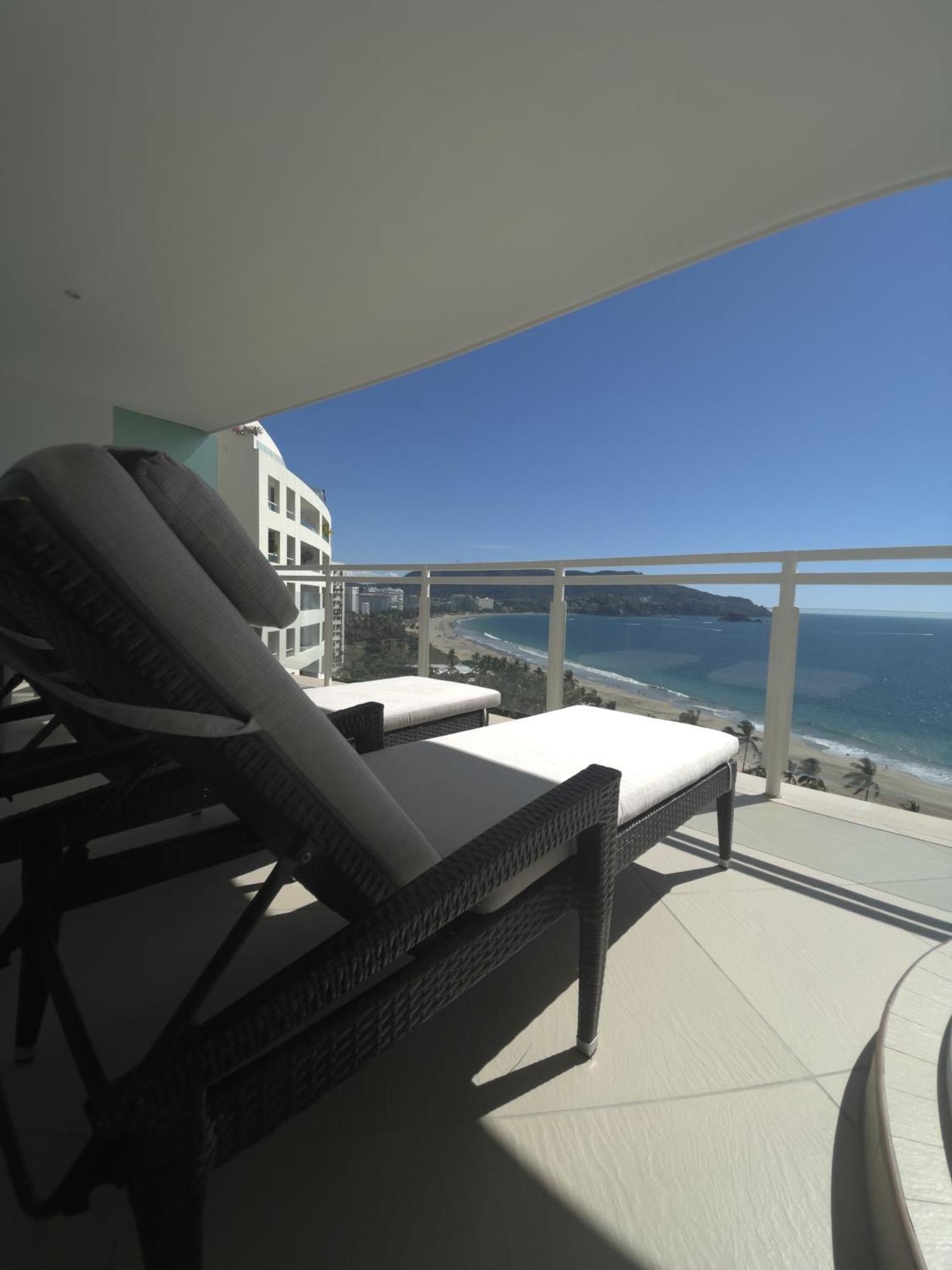 Bay View Grand Marina Ixtapa Condo En Pie De Playa Exteriér fotografie